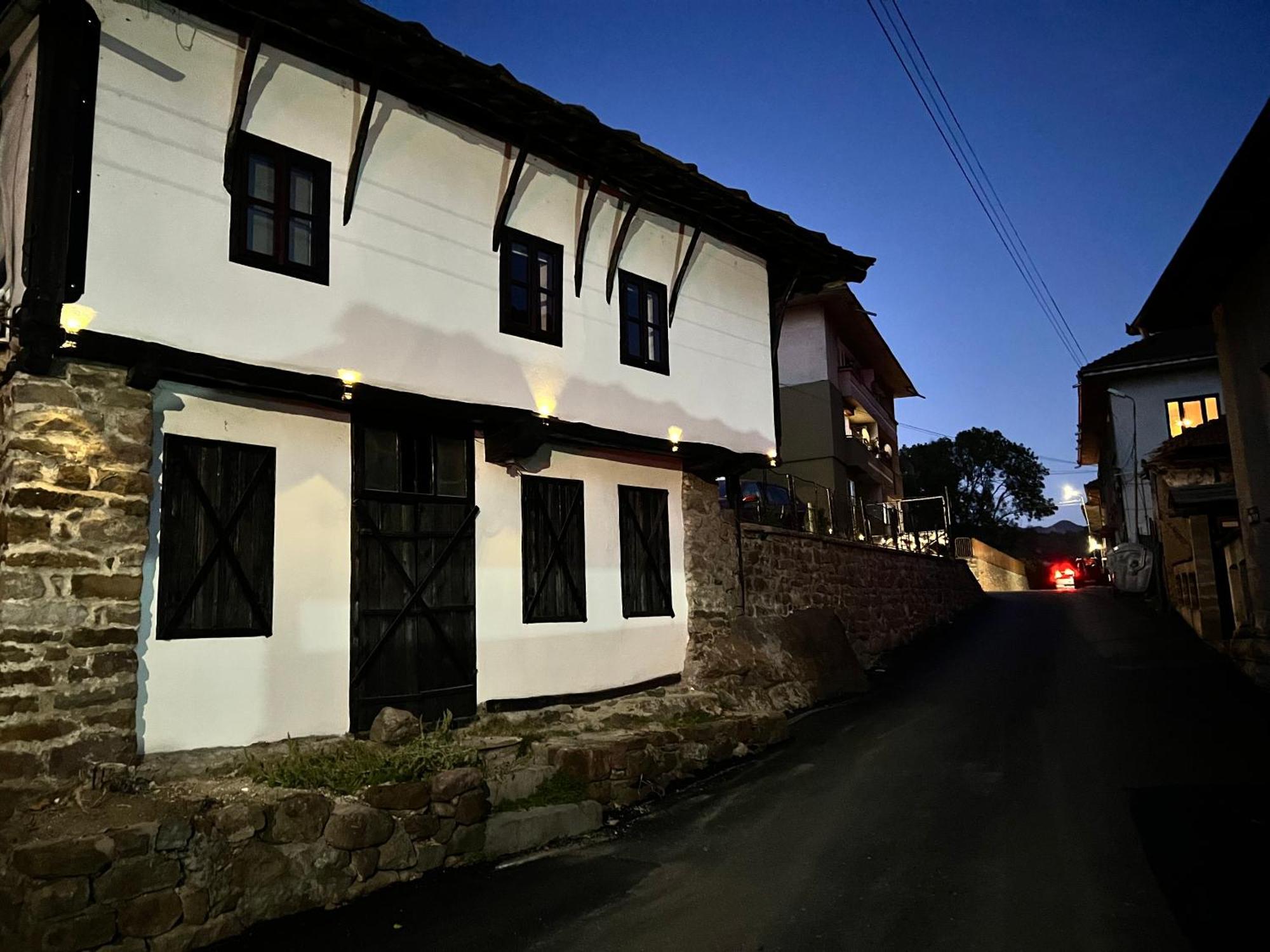Туйковата Къща Tuikov'S House Teteven Exterior foto