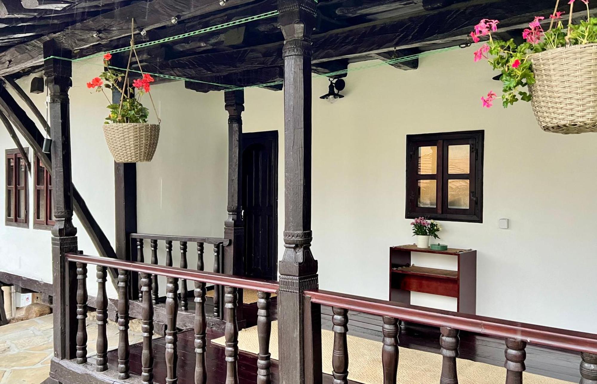 Туйковата Къща Tuikov'S House Teteven Exterior foto